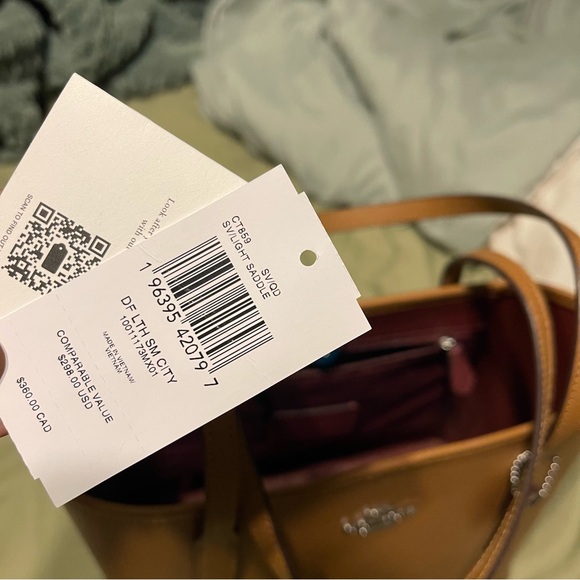 Coach Small City Tote - Picture 14 of 14